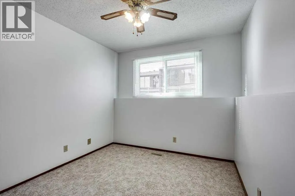 5418 and 5422 48 Avenue