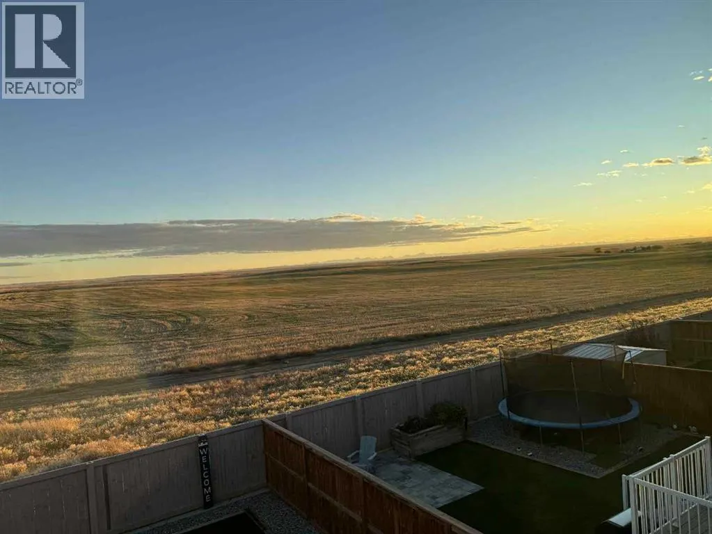 914 Miners Boulevard W