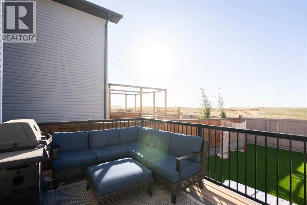 914 Miners Boulevard W