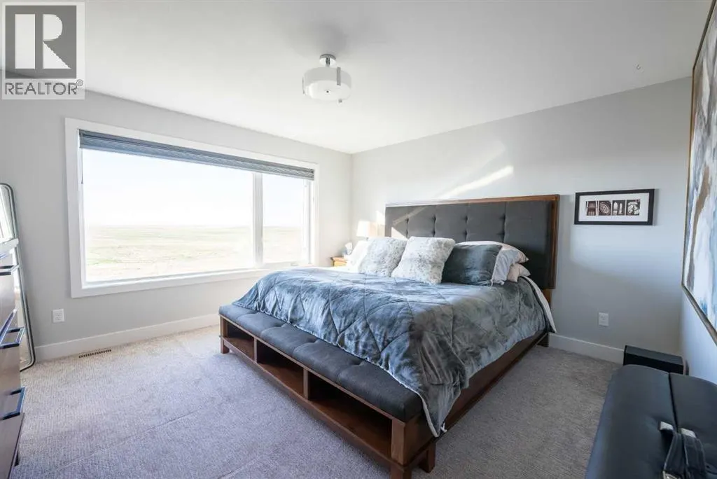 914 Miners Boulevard W