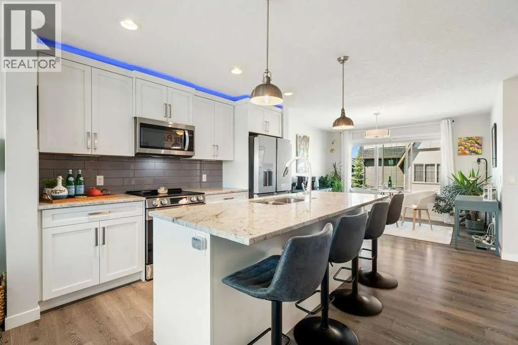 2202, 250 Fireside View