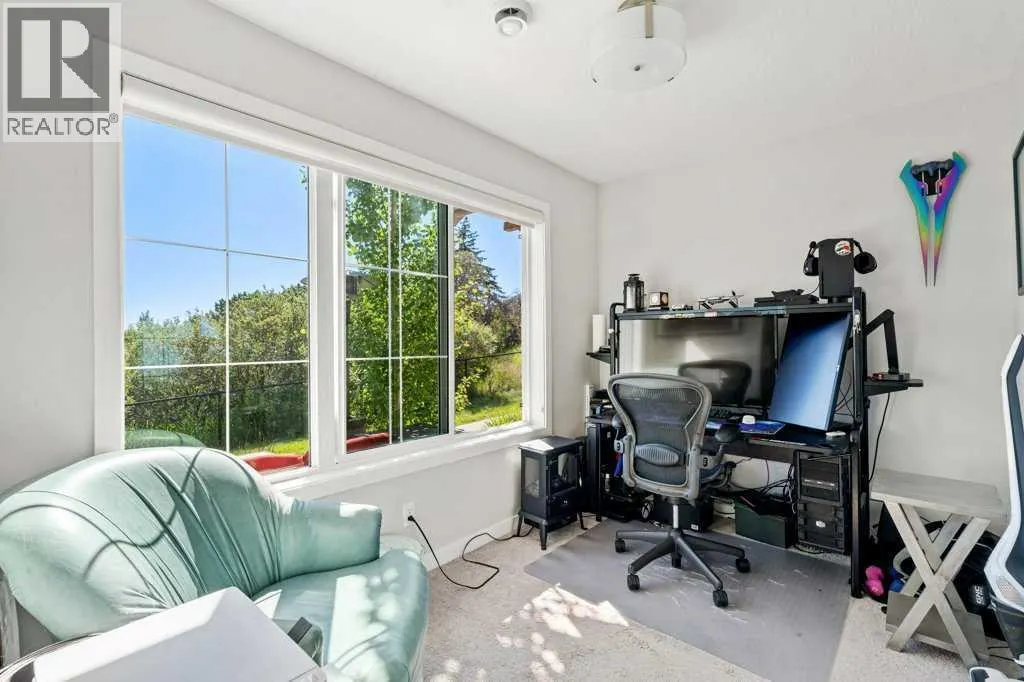 2202, 250 Fireside View