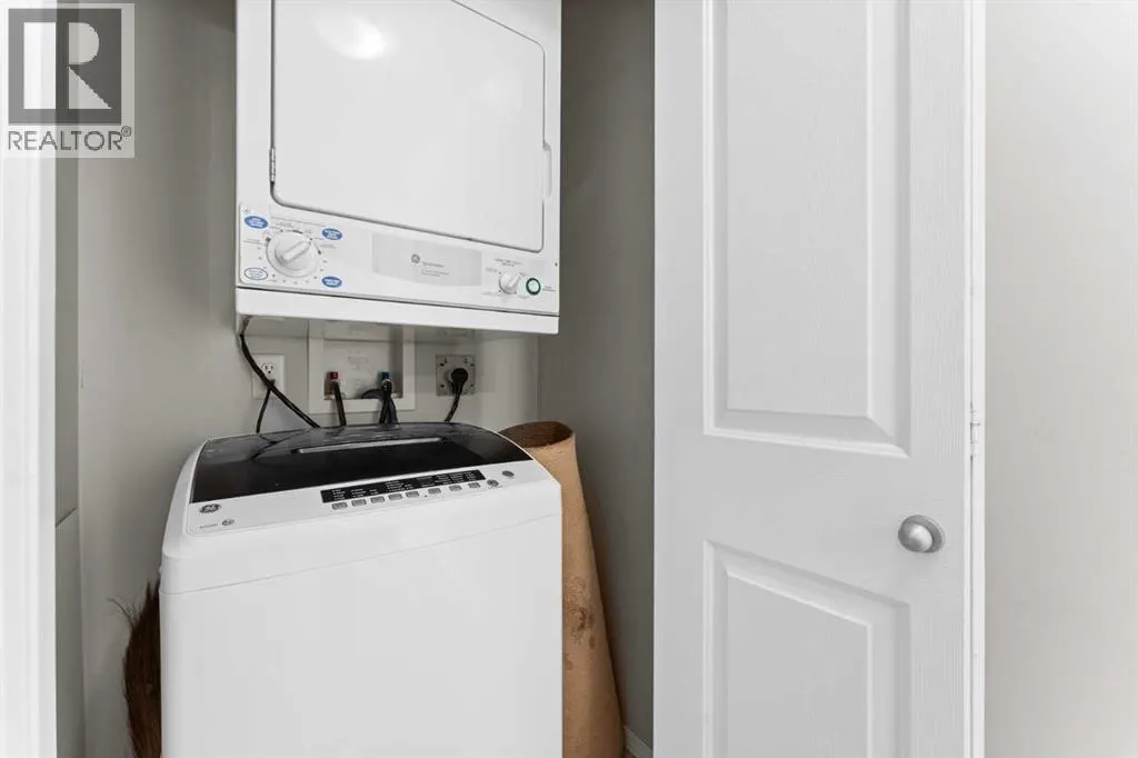 910, 1111 6 Avenue SW