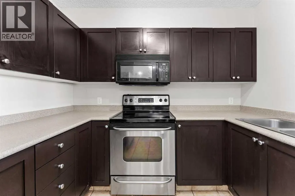 910, 1111 6 Avenue SW