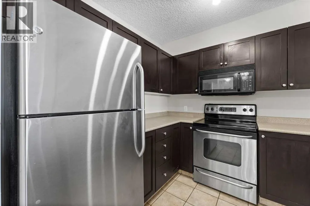 910, 1111 6 Avenue SW