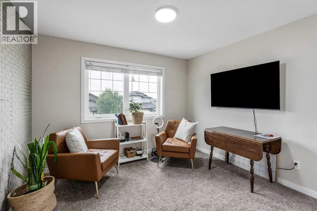 225 Lasalle Terrace W