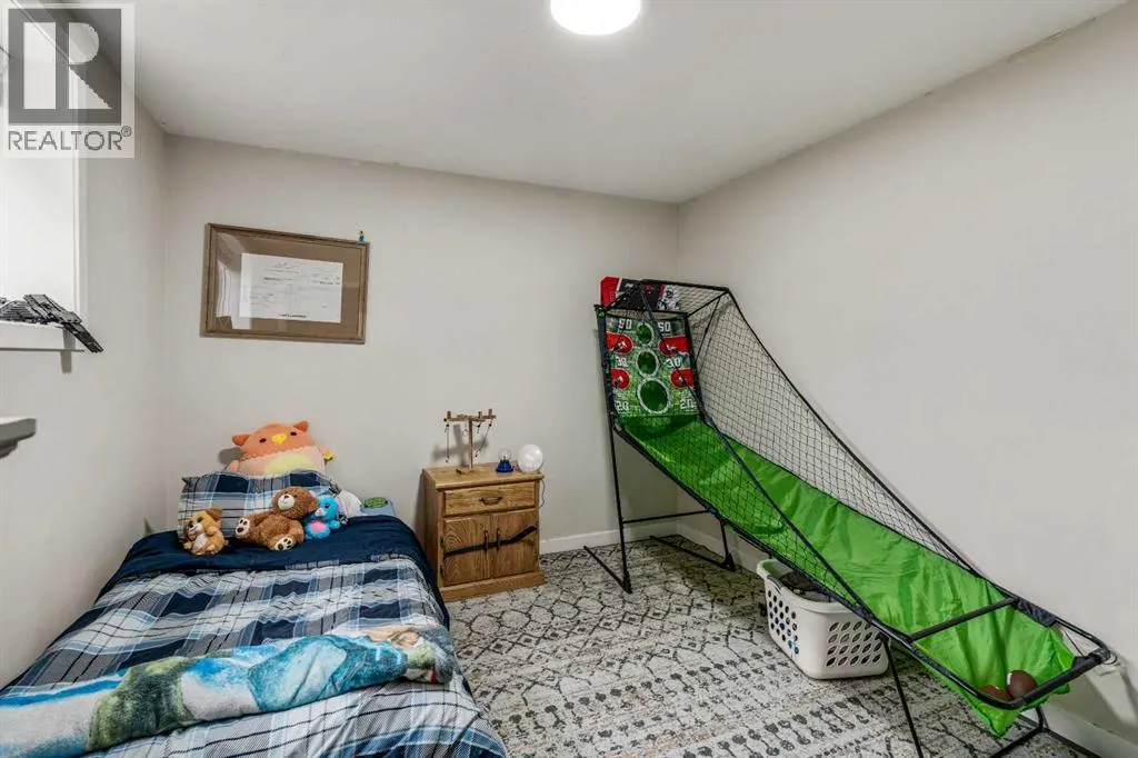 225 Lasalle Terrace W