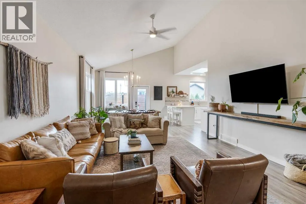 225 Lasalle Terrace W