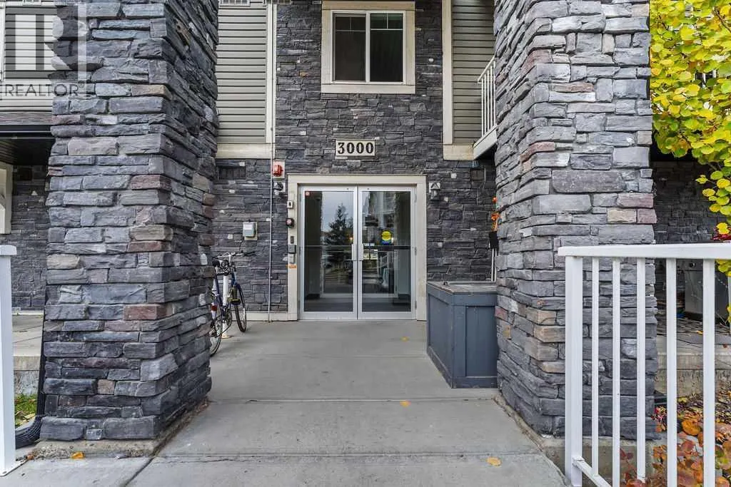 3208, 115 Prestwick Villas SE