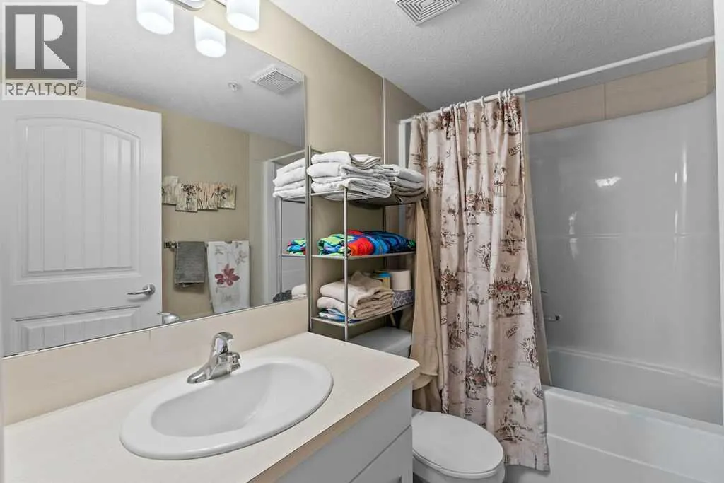 3208, 115 Prestwick Villas SE