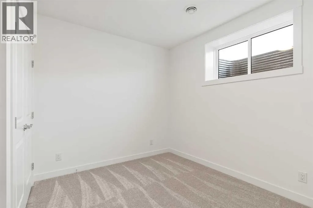 168 Creekstone Circle SW