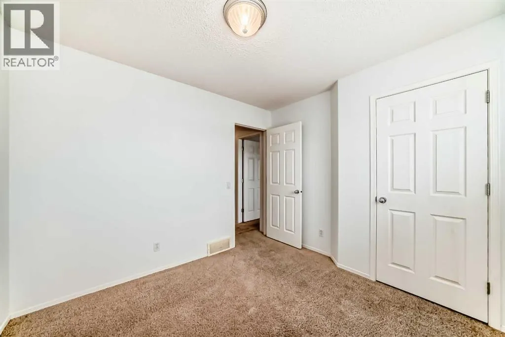 8 Cranfield Place SE