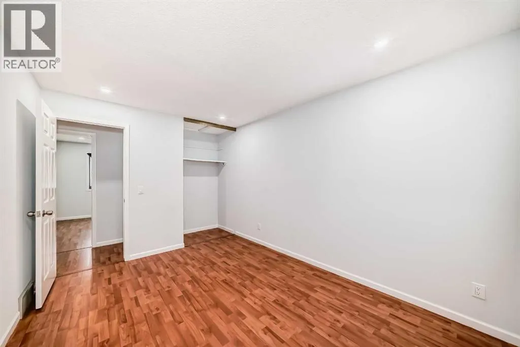 7 Hawksley Crescent NW