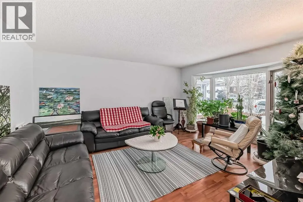 7 Hawksley Crescent NW