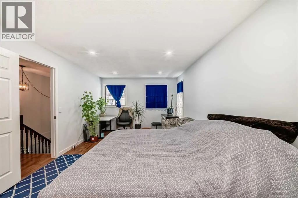 7 Hawksley Crescent NW