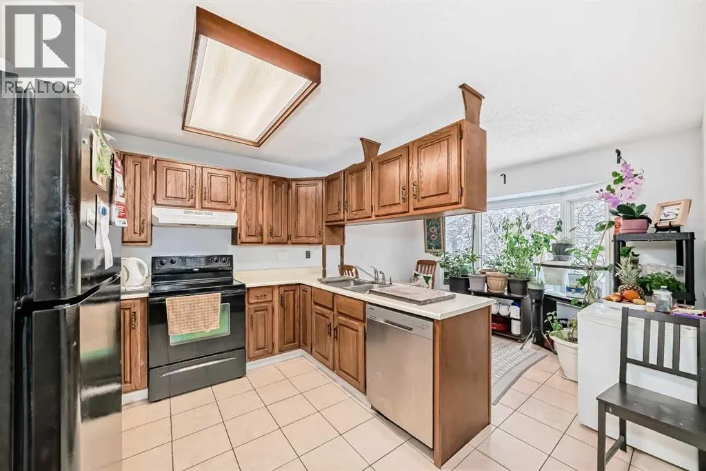 7 Hawksley Crescent NW