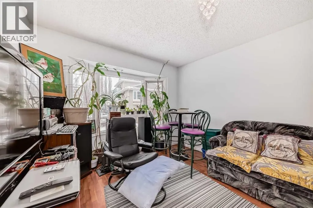 7 Hawksley Crescent NW