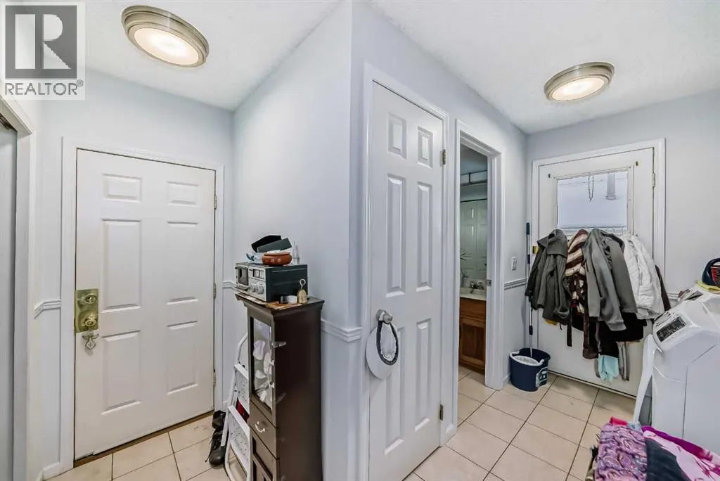 7 Hawksley Crescent NW