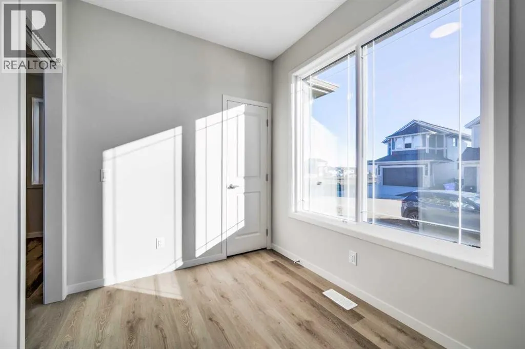 21 Mercado Landing SE