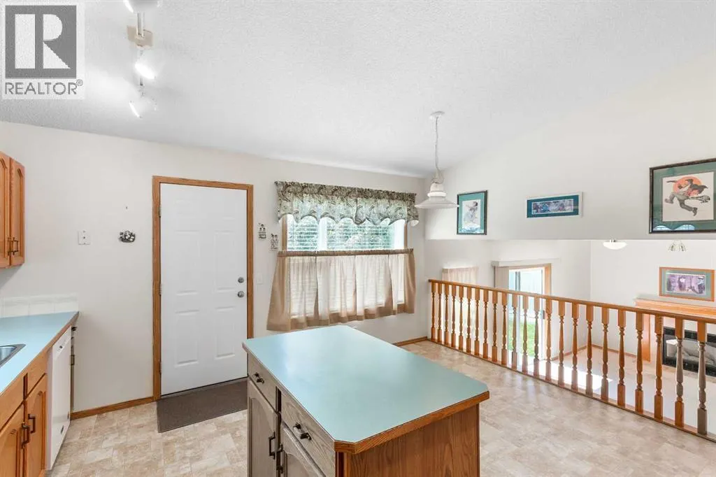 131 Tipping Close SE