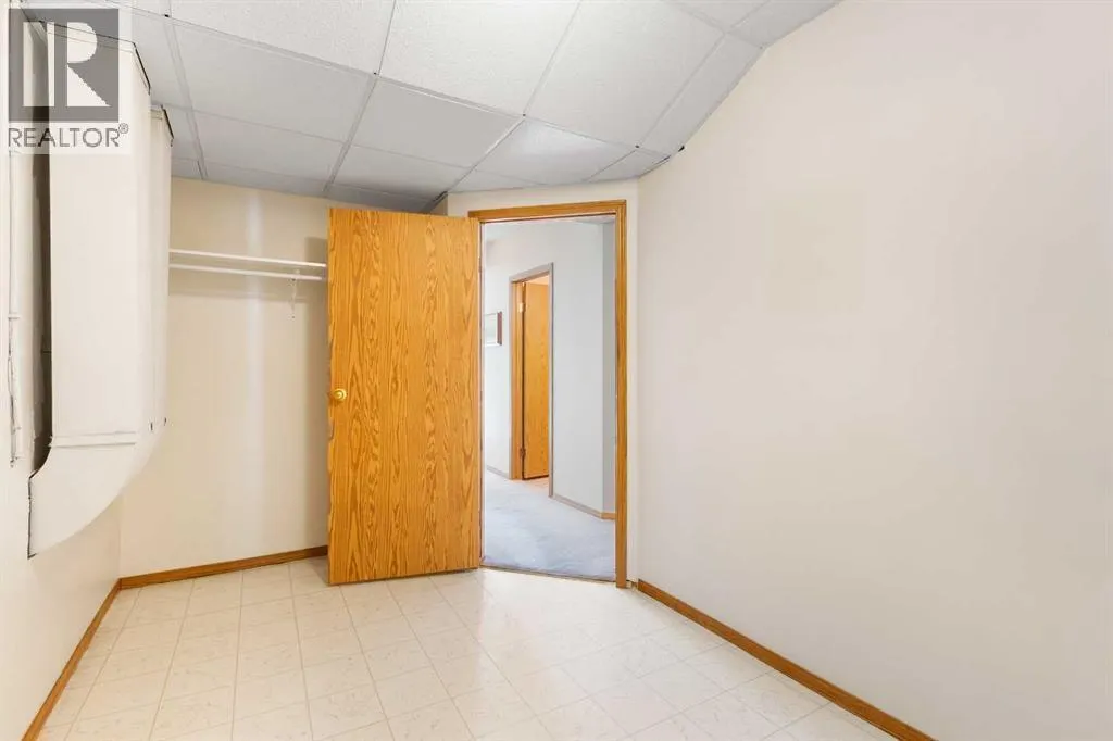 131 Tipping Close SE