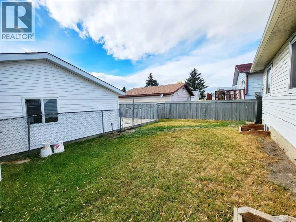 99 Abingdon Crescent NE