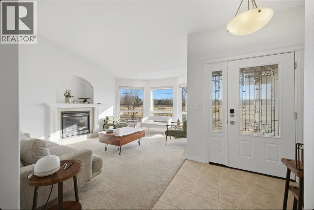 11 Falcon Ridge Drive