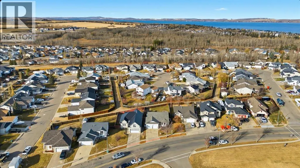 11 Falcon Ridge Drive