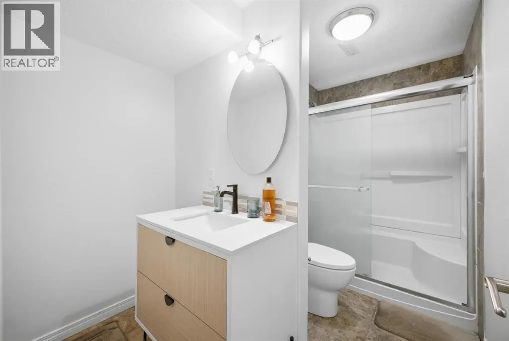 11 Falcon Ridge Drive