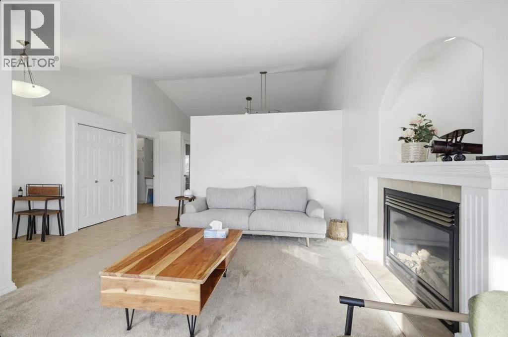 11 Falcon Ridge Drive