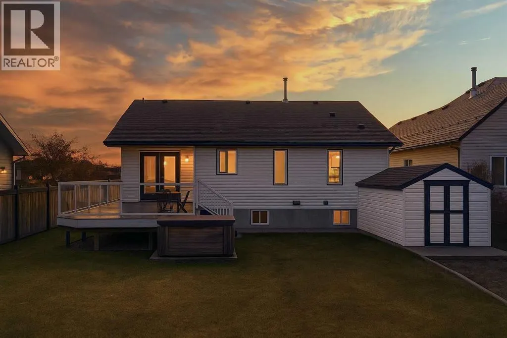 11 Falcon Ridge Drive