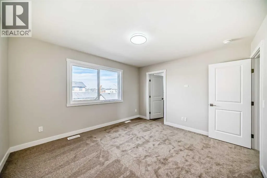 156 Belvedere Park SE