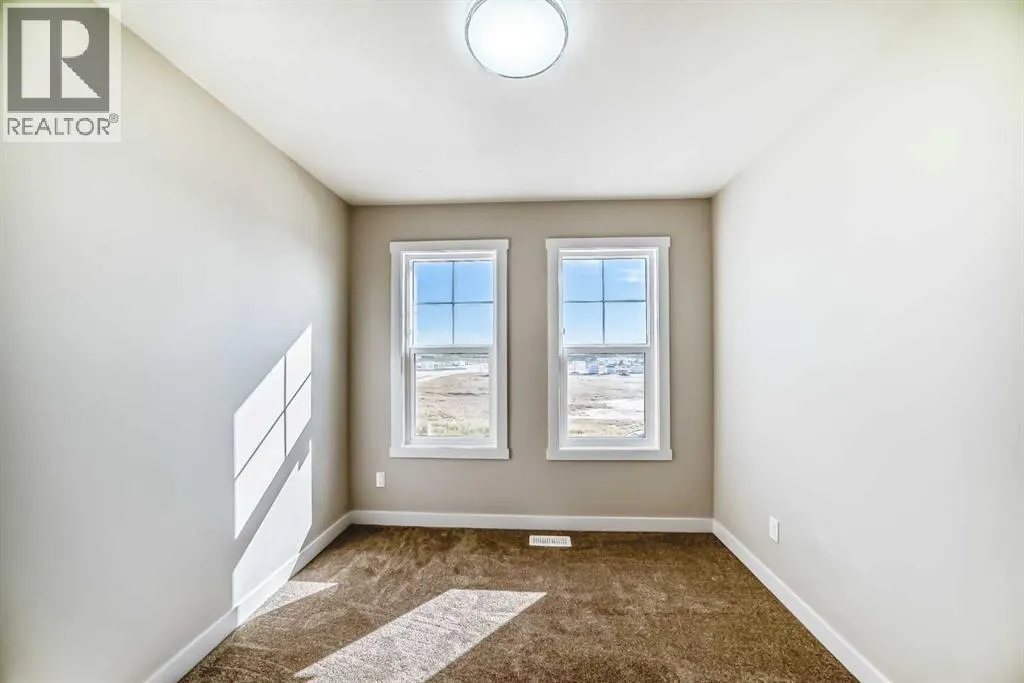 156 Belvedere Park SE