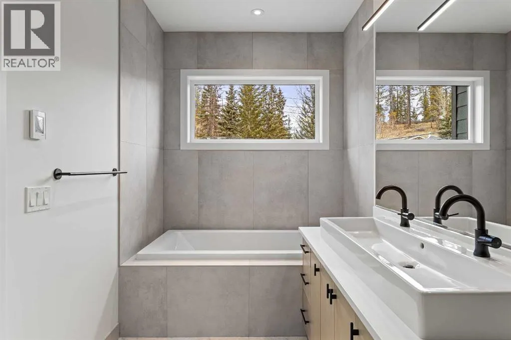 249B Three Sisters Drive