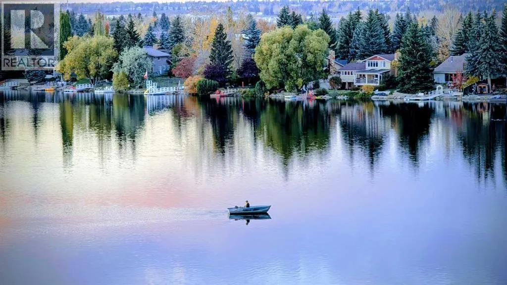 220, 15304 Bannister Road SE