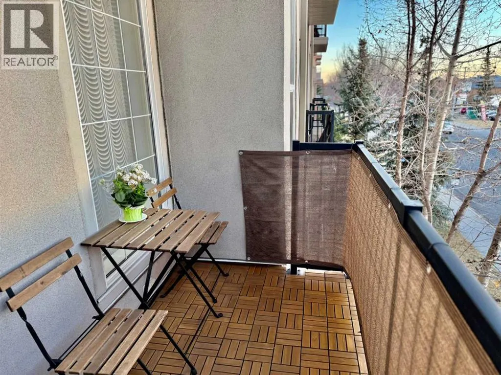 220, 15304 Bannister Road SE