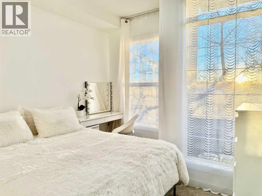 220, 15304 Bannister Road SE