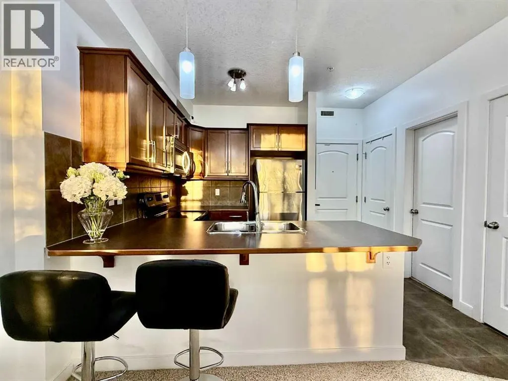 220, 15304 Bannister Road SE