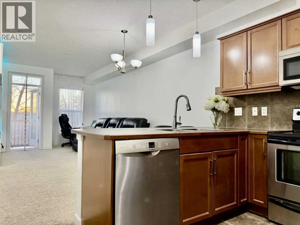 220, 15304 Bannister Road SE