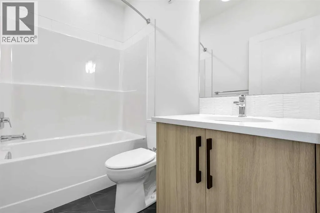 157 Mahogany Gardens SE