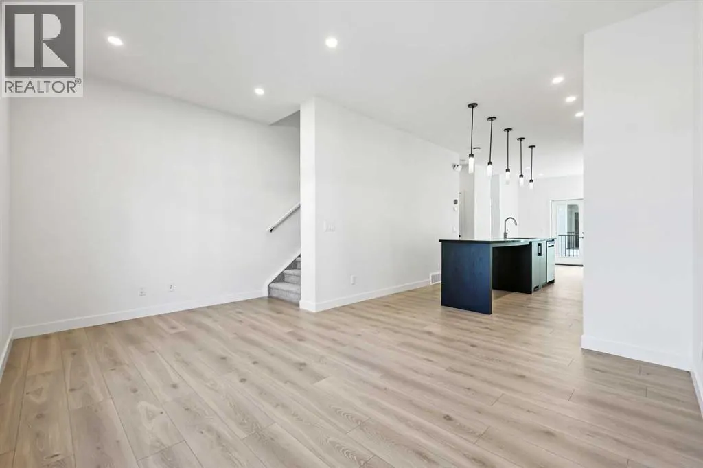 157 Mahogany Gardens SE