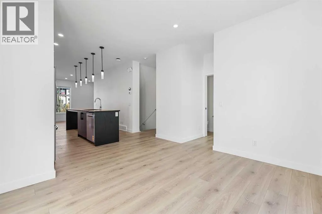 157 Mahogany Gardens SE