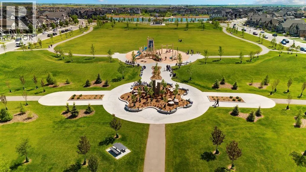 153 Mahogany Gardens SE