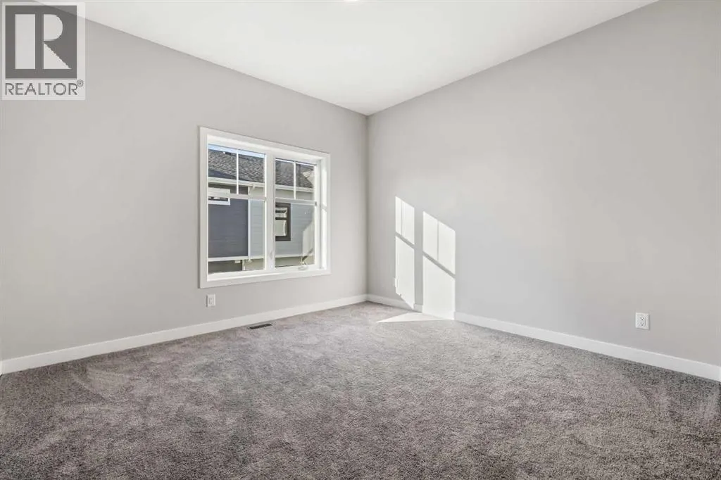 153 Mahogany Gardens SE