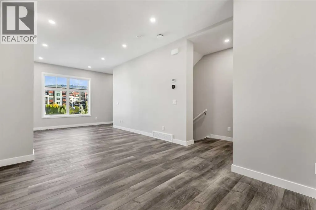 153 Mahogany Gardens SE