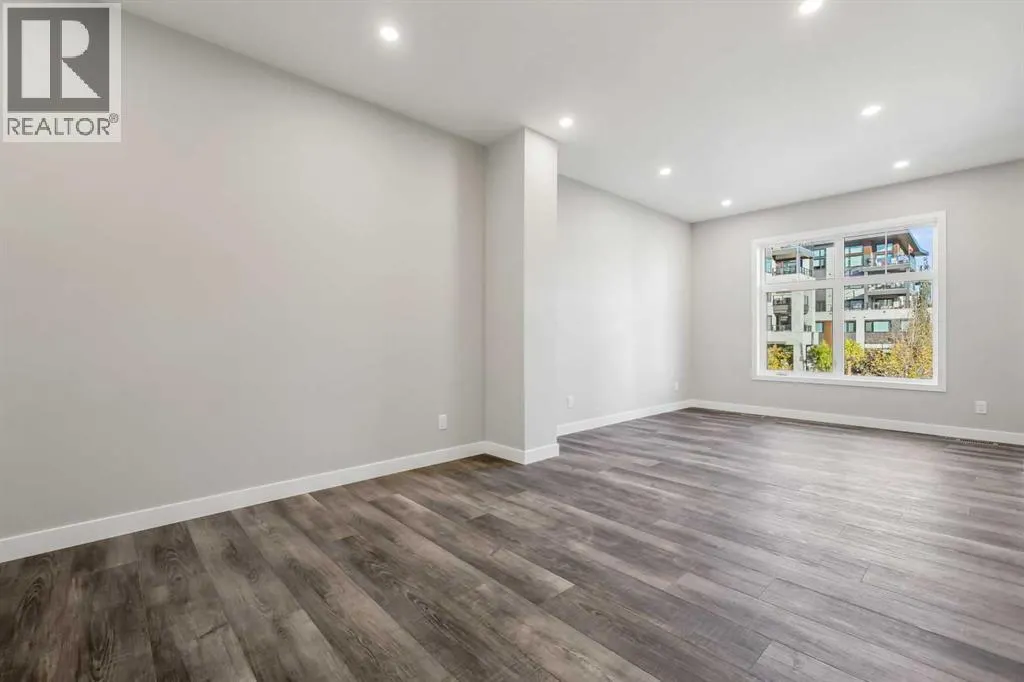 153 Mahogany Gardens SE