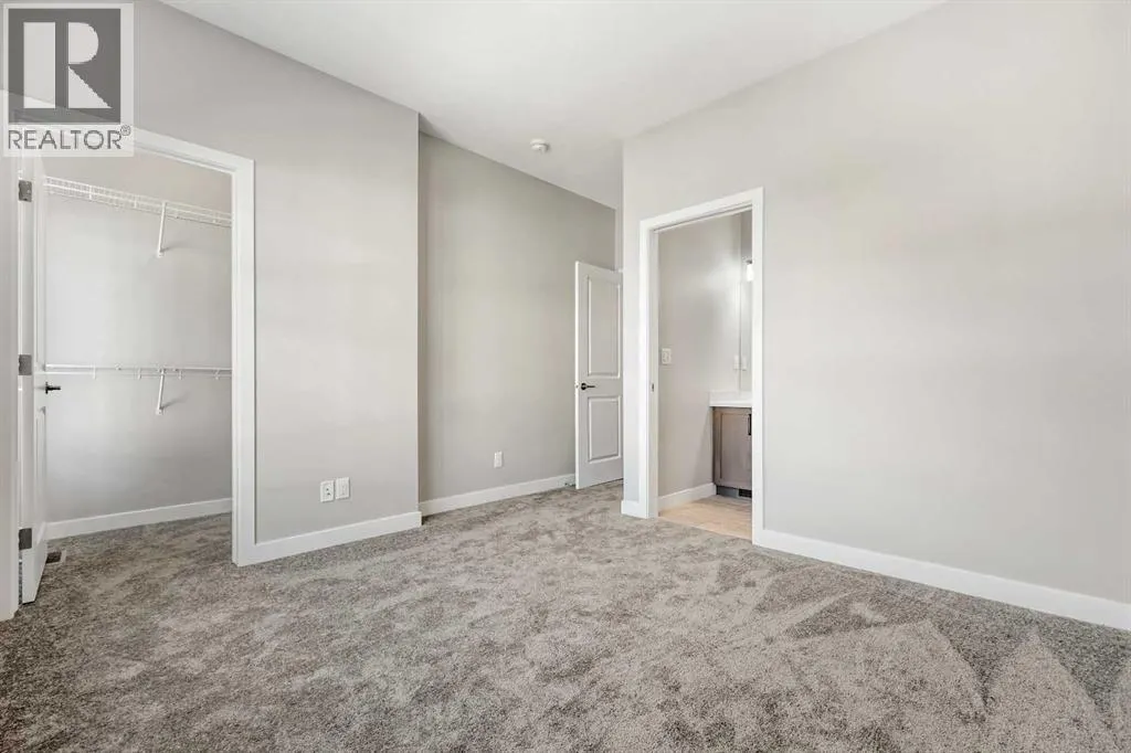 153 Mahogany Gardens SE