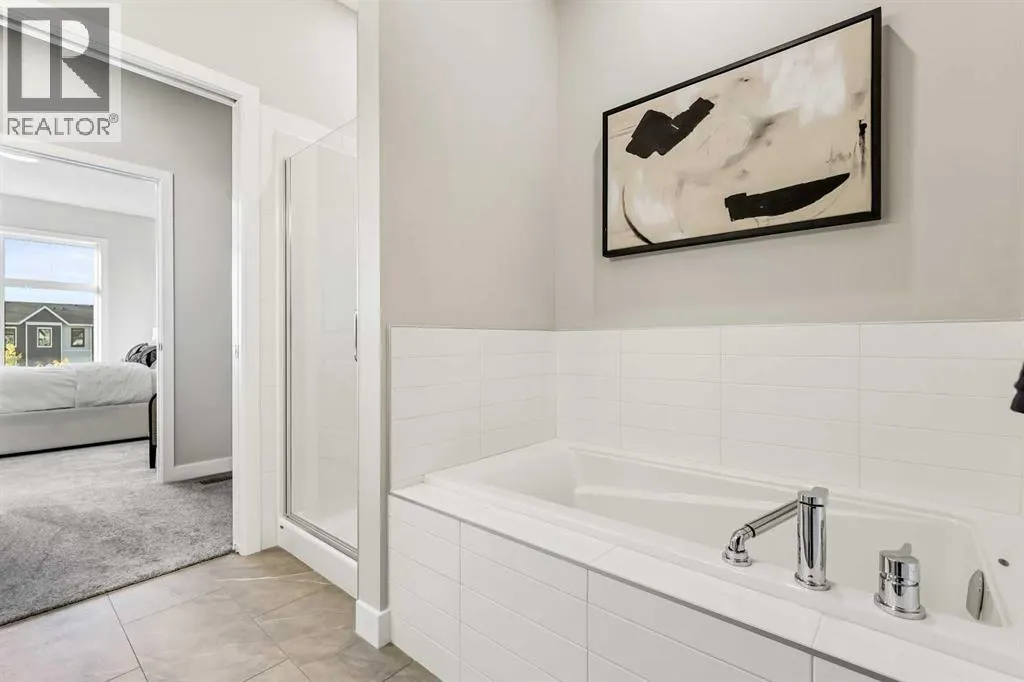 402, 185 Mahogany Gardens SE