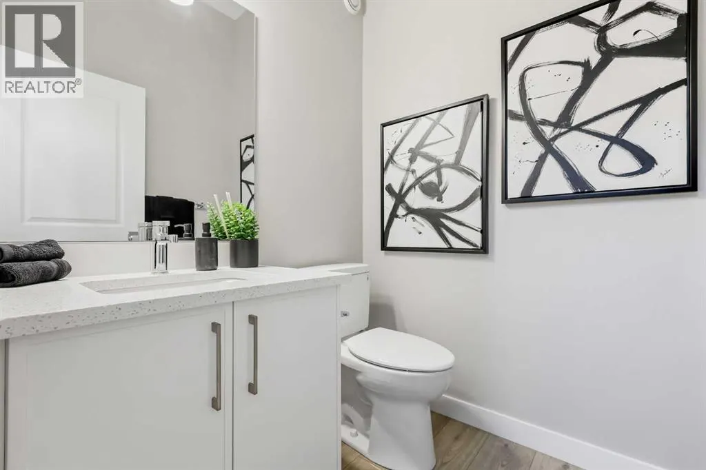 402, 185 Mahogany Gardens SE