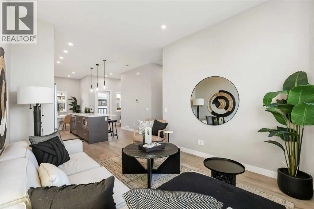 402, 185 Mahogany Gardens SE